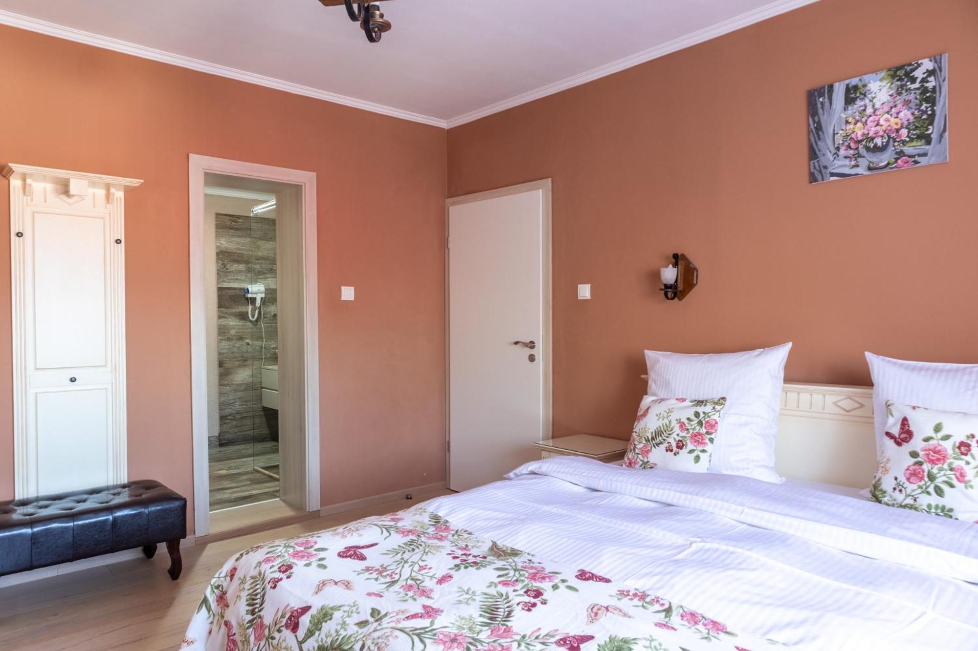 Vila Crisalia Sibiel -Sibiu (Adults Only) Екстер'єр фото